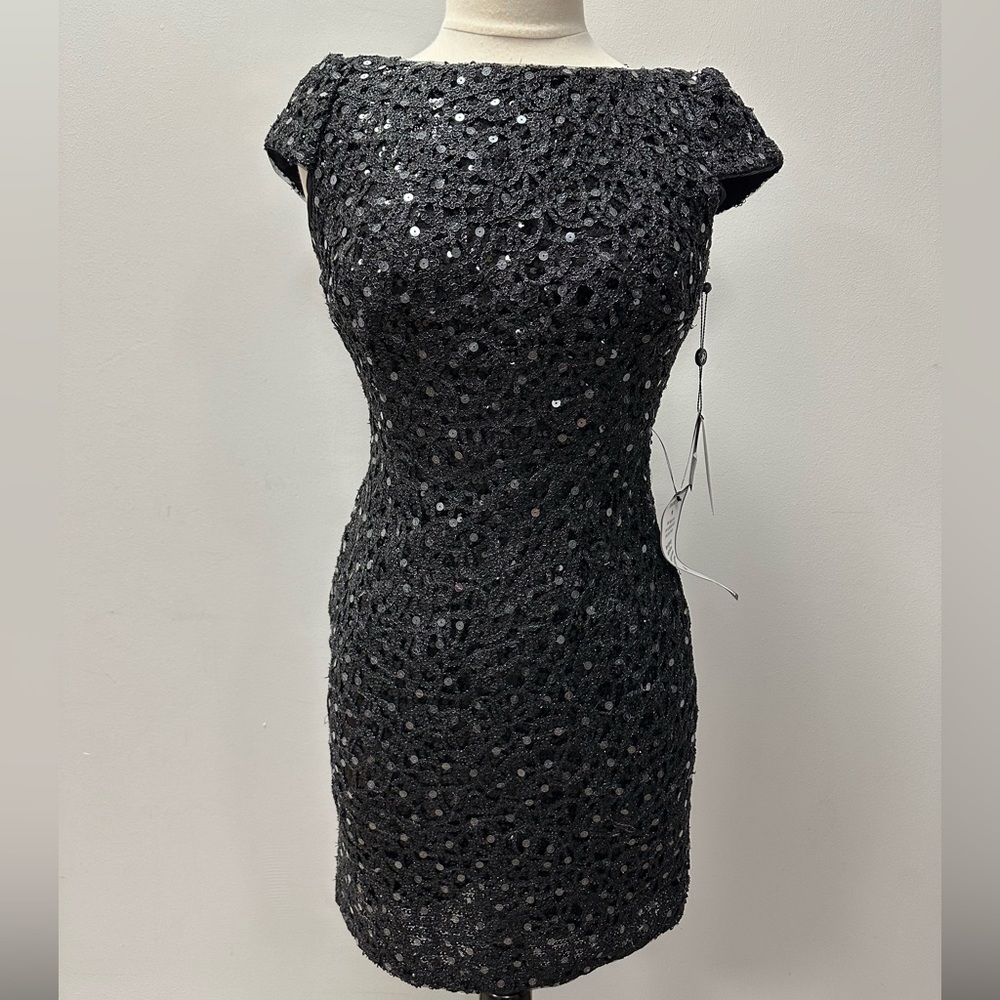 Adriana Papell Black Sequin Chem Lace Shift Dress